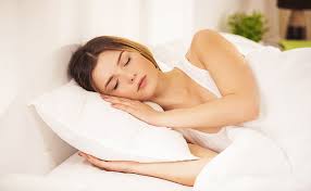 安眠に適した枕とは 睡眠の質を変える3つのポイントは高さ・素材・大きさ｜Good Sleep Labo - ぐっすりラボ｜ショップジャパン