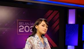Cuti bersalin tidak boleh lewat daripada hari berikutnya selepas seseorang pekerja wanita itu bersalin. Tidak Setuju Cuti Bersalin 90 Hari Netizen Bidas Christy Ng