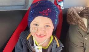 Scots mum 'shell-shocked' after tot's growing pains lead to devastating  leukaemia diagnosis