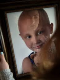 Grand Ledge teen beats cancer twice, makes varsity pompon squad again