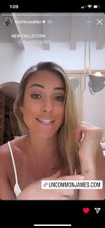 Vanessa Laing (vanessa12xo)