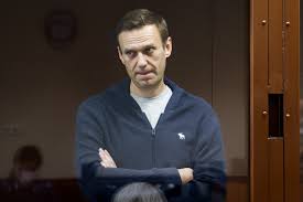Craintes pour la santé d'alexeï navalny: Alexey Navalny Ends Hunger Strike In Prison After 24 Days Bloomberg