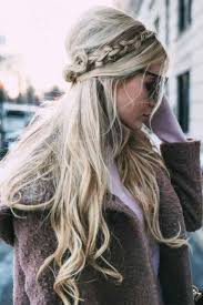 Your hair is your best accessory. 15 Cutest Christmas Hairstyles For Long Hair Styleoholic