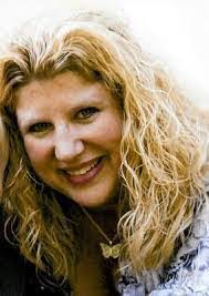 Audrey Moorhead's Instagram, Twitter & Facebook