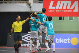 Fakta menarik tentang mahasiswa hukum. Dua Tim Futsal Kota Pahlawan Sandingkan Gelar Juara Halaman All Kompas Com