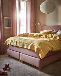 Inspiration Fur Ein Schlafzimmer In Braun Rosa Zimmer Haus Deko Kleines Schlafzimmer Einrichten
