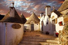 Trulia Houses Of Alderobello Italy I Really Want To Visit And Maybe Buy One Of These Houses Alberobello Italy Alberobello Best Summer Vacations