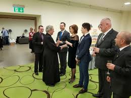 Consulatul Romaniei La Gyula MarcheazÄƒ Ziua NaÅ£ionalÄƒ Cu Sute De InvitaÈ›i Din Romania È™i Din Ungaria Ziua De Vest