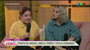Ofelia fernández (14 de abril de 2000) es una exdirigente estudiantil, activista y política argentina. Angela Torres Y Ofelia Fernandez Compartieron Un Novio Corta Por Lozano 2020 Youtube