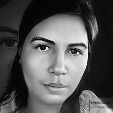 Mientras Zohran Mamdani hace historia como el primer alcalde musulmán de  Nueva York, su esposa Rama Sawaf Duwaji atrae miradas por su talento  artístico, su estilo y su discreto apoyo a la