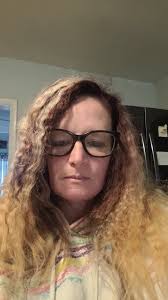 Hairstyles for square face and thin hair