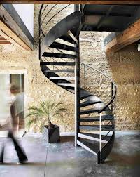 Escalier Design En Colimacon Metallique S27 Gamme Initiale Standard Spir Deco Contemporain Marche Escalier Contemporain Escalier En Colimacon Escalier