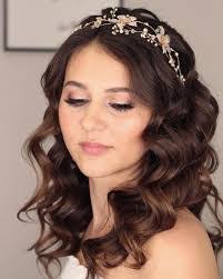 Kerry Denison's Instagram, Twitter & Facebook