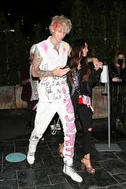 Pin On Machine Gun Kelly
