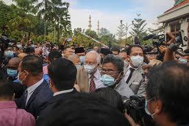 I see that pv is created but the pvc binding status is stuck in pending.when i looked at the describe pvc output , i see that no persistent volumes available for this claim and no storage class is set. Despite Src Conviction Najib Avoids Jail For Now After High Court Grants Stay Of Execution Pending Appeal Malaysia Malay Mail