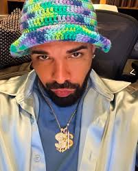 Y'all ready for that new #Drake x #Partynextdoor album? 🔥👀 (via  @champagnepapi)