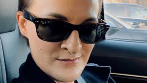 Grey's Anatomy' Writer Elisabeth Finch Apologizes: "I Lied About So Much"