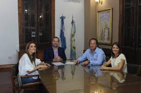 Nuestra empresa municipalidad de maipu pertenece a la categoría servicios a empresas y particulares. Nuevo Gabinete La Mitad De Los Integrantes Del Equipo Anunciado Por Stevanato Son Mujeres Noticias D Maipu Mendoza