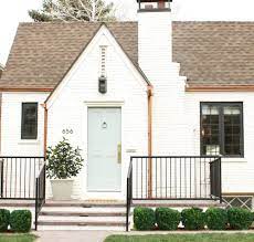 White snow isn't obviously warm or cold, and in the words of the late great goldilocks, it's juuuuust right. The Best White Modern Farmhouse Exterior Paint Colors Perch Plans
