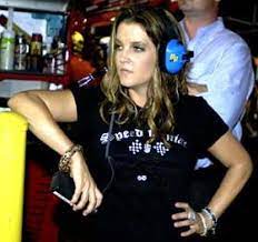 The official twitter account for lisa marie presley. Lisa Marie Presley Wikipedia