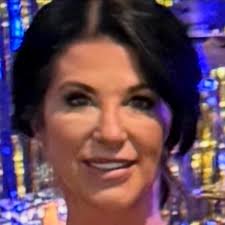 March is a big birthday month for the Jones' family! Today, we celebrate  the birthday of our beautiful COO of the Stan Jones Mallard Lodge and  Stan's daughter,Lindsey Jones Hendrich! Lindsey works