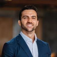 Leo Bannon's Instagram, Twitter & Facebook