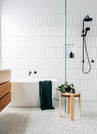 White vertical tile kitchen backsplash. Vertical Subway Tile Kitchen Backsplash Erigiestudio