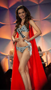 La sucesora de zozibini tunzi, de. Latinas En La Prueba Preliminar De Traje De Bano De Miss Universo 2019 Telemundo