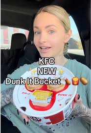 Trying KFC's New Dunk It Bucket