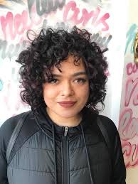 This haircut was a lot of fun!! 😍...