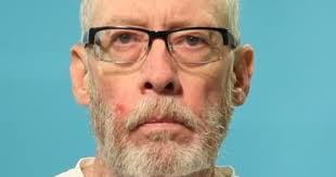 Angleton man accused of threatening restaurant staff