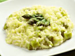 Risotto Aux Asperges Au Thermomix Recette D Un Delicieux Risotto Onctueux De Printemps Facile Et Simple A P Risotto Asperge Recette Risotto Thermomix Risotto