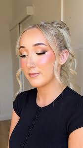 Dramatic Smokey for @graceemattingly 🩶 #waggamakeupartist