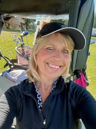 What a wonderful November day to play 18!! A bit windy but overall  delightful. I'll take it!! ⛳️