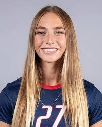 Shelley Jacobs's Instagram, Twitter & Facebook