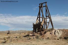 It looks like a ghost town but there's a few people actually still living there, and that's what makes it so cool. Gold Point Nevada Western Mining History