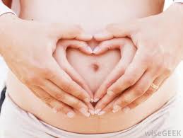 It is normal and even healthy to produce a white, clear discharge from your vagina. What Are The Common Causes Of Vaginal Discharge With No Odor