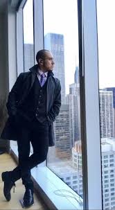 Rubbing his hot bulge in suit - SuitBulgeCakes on ThisVid