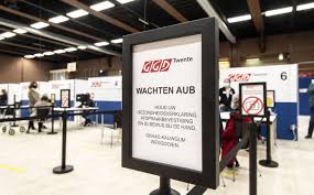 But the plan is being undermined by the fact many countries involved are also negotiating their own deals on the side. In Vijf Stappen Uitgelegd Zo Werkt De Coronavaccinatie In Almelo Almelo Tubantia Nl