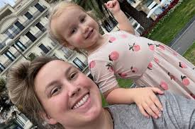 Fundraiser for Ezti Villanueva by Michelle Winans-Gomez : Ezti is bravely  fighting her cancer but needs help