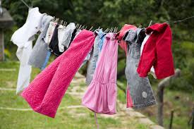 Varal | Roupas no varal Deus seja louvado Entre as coisas la… | Flickr