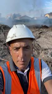 Douglas M Fraser Official Page