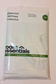 New Twin Mattress Protector By Target Room Essentials Waterproof Zippered Vinyl Room Essentials Mattress Protector Twin Mattress