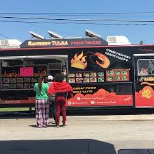 They stay open until 10pm during the week and 3am on friday & saturday. Good Food Truck Review Of El Ranchero Food Trucks Tulsa Ok Tripadvisor