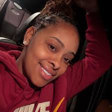 Gifting 4 star cards in Monopoly Go