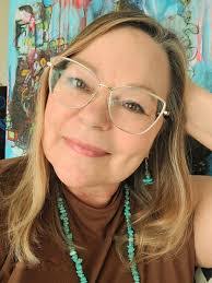 Wanda Dye's Instagram, Twitter & Facebook