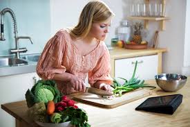 Descubre las mejores recetas de cocina para hacer con niños en casa. Uno De Cada Tres Espanoles Aprende A Cocinar Por Internet