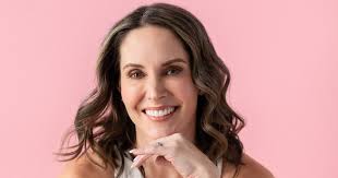 Emily Paulson's Instagram, Twitter & Facebook