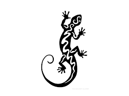 The gecko is supposed to have supernatural powers, and is regarded by polynesians with fear and awe. Pin By Blue Tang On Crafts Lizard Tattoo Gecko Tattoo Tribal Tattoos