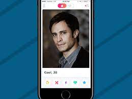 On the other hand, i have only once been asked my height on tinder, by a woman who was one inch shorter than me and just didn't want to be taller. 3 Things You Should Add To Your Tinder Bio If You Re A Short Guy Gq